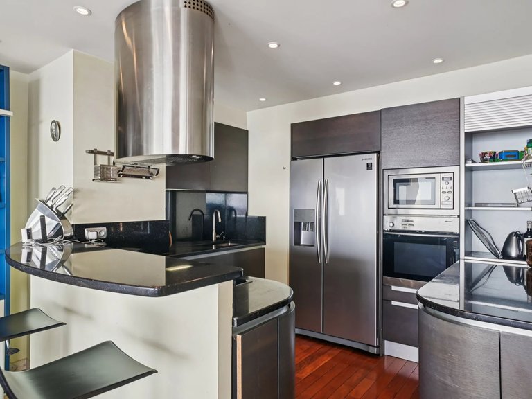 Apartment for Sale in Cannes, Cannes Area 5