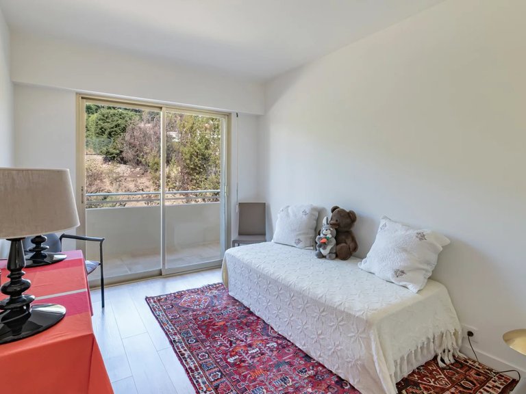 Apartment for Sale in Cannes, Cannes Area 11