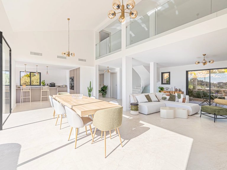 Villa for Sale in Cannes, Cannes Area 7