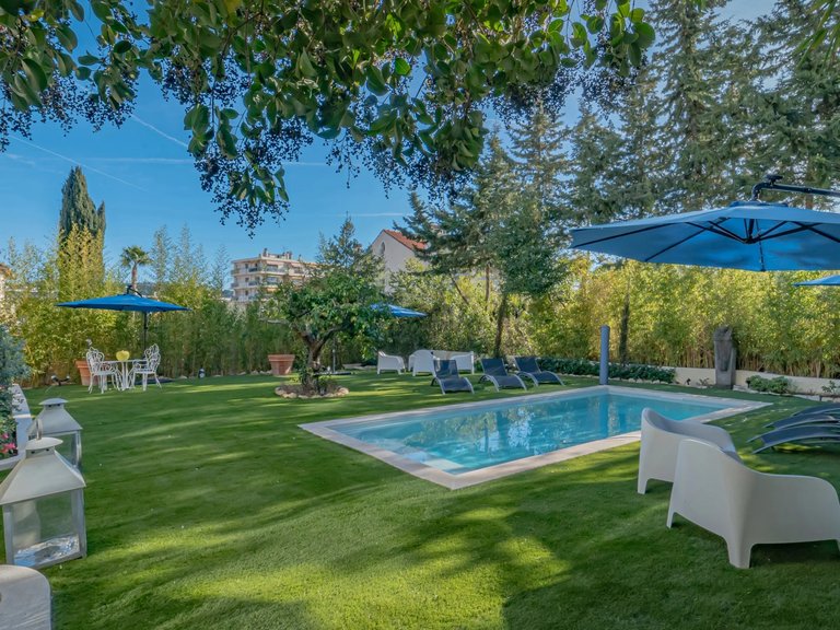 Villa for Sale in Le Cannet, Cannes Area 2