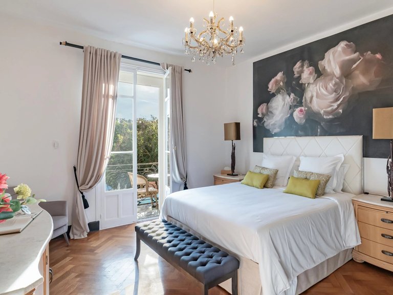 Villa for Sale in Le Cannet, Cannes Area 13