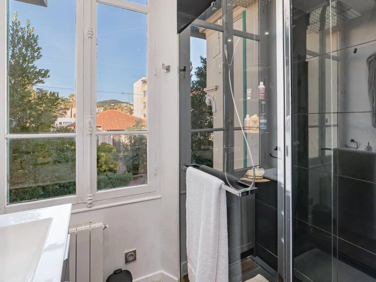 Villa for Sale in Le Cannet, Cannes Area 16