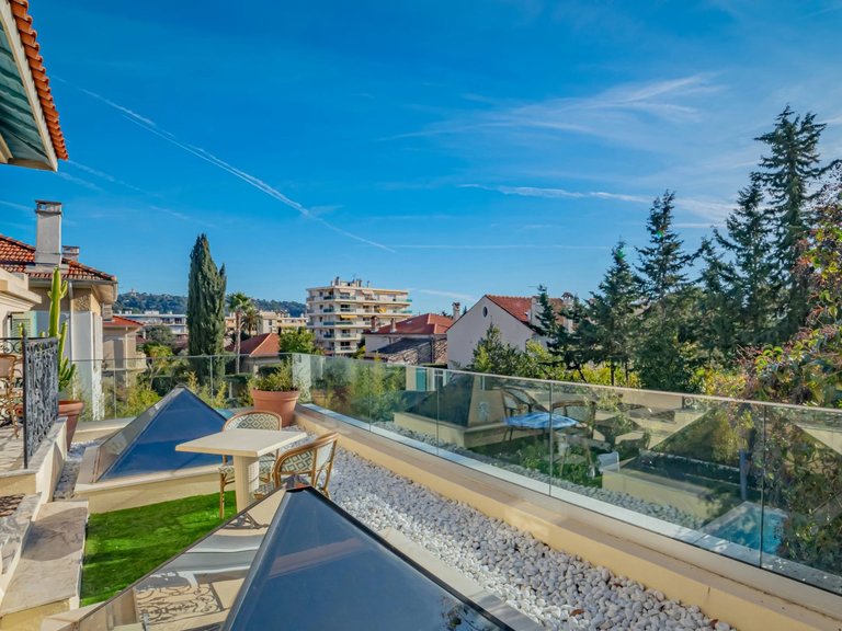 Villa for Sale in Le Cannet, Cannes Area 6