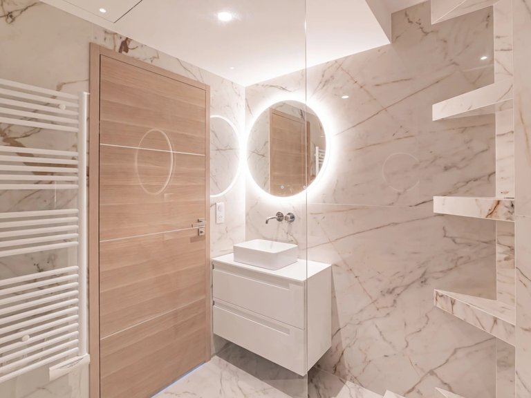 Apartment for Sale in Cannes, Cannes Area 13