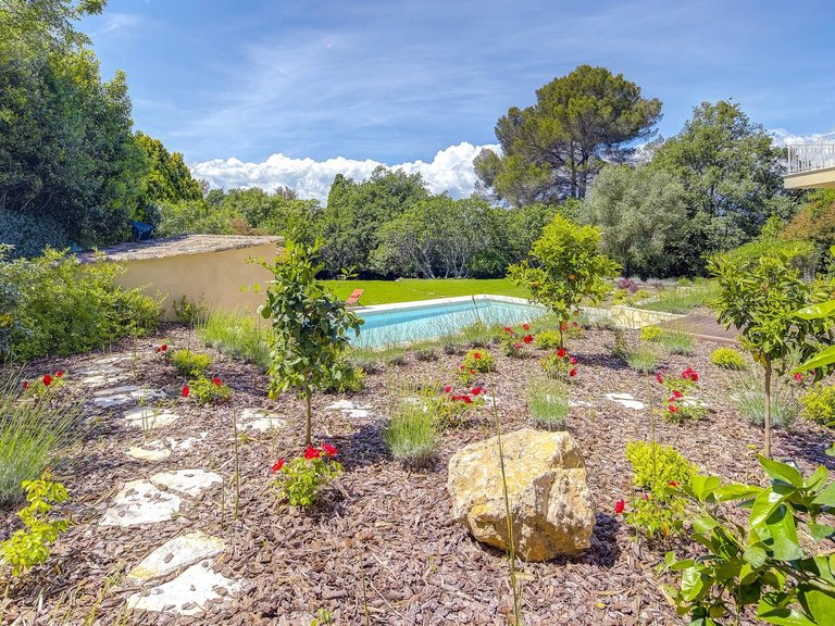 Villa for Sale in Mougins, Mougins, Valbonne, Grasse Area 3