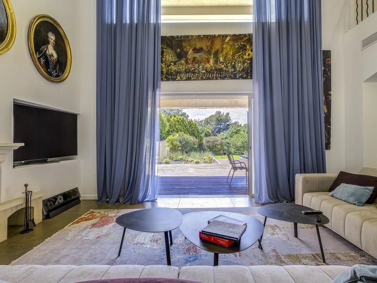 Villa for Sale in Mougins, Mougins, Valbonne, Grasse Area 19