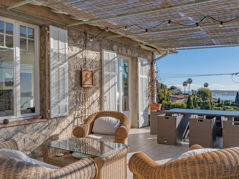 Villa for Sale in Le Golfe Juan, Antibes Area 7