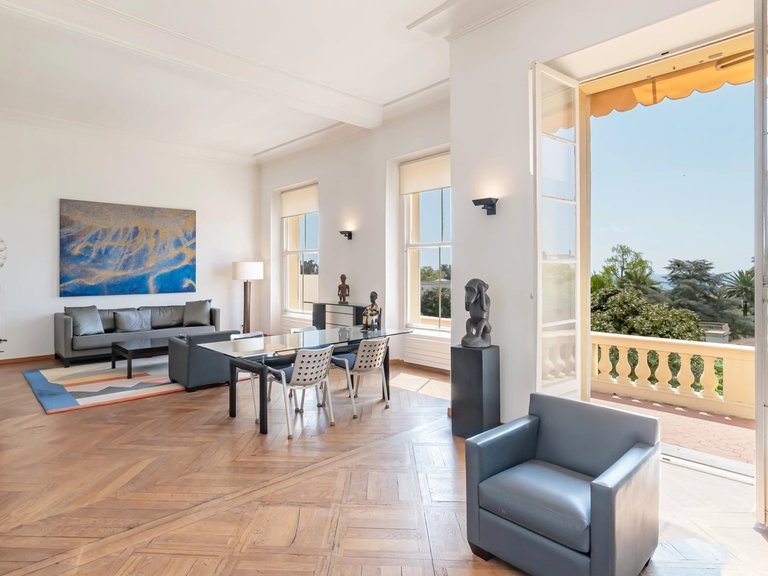 Apartment for Sale in Cannes, Cannes Area 2
