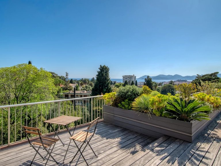 Apartment for Sale in Cannes, Cannes Area 4