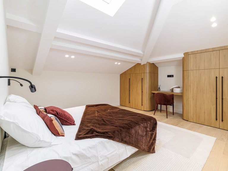 Villa for Sale in Cannes, Cannes Area 8
