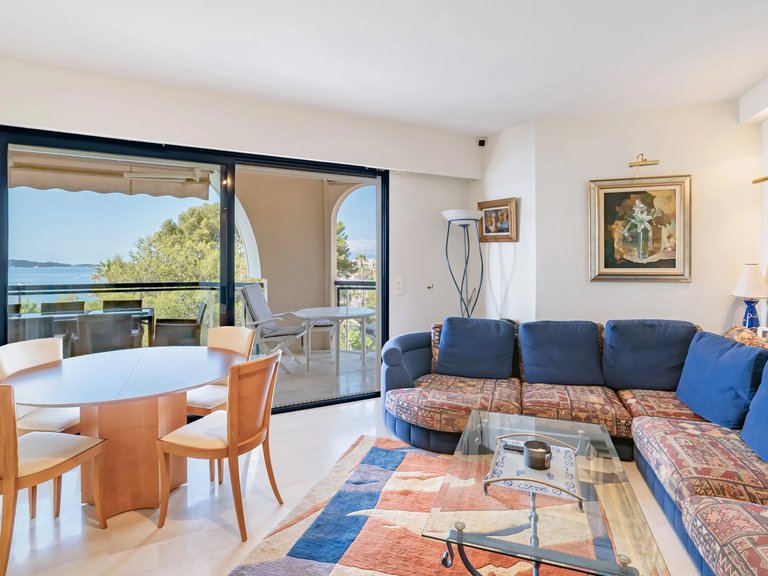 Apartment for Sale in Cannes, Cannes Area 2