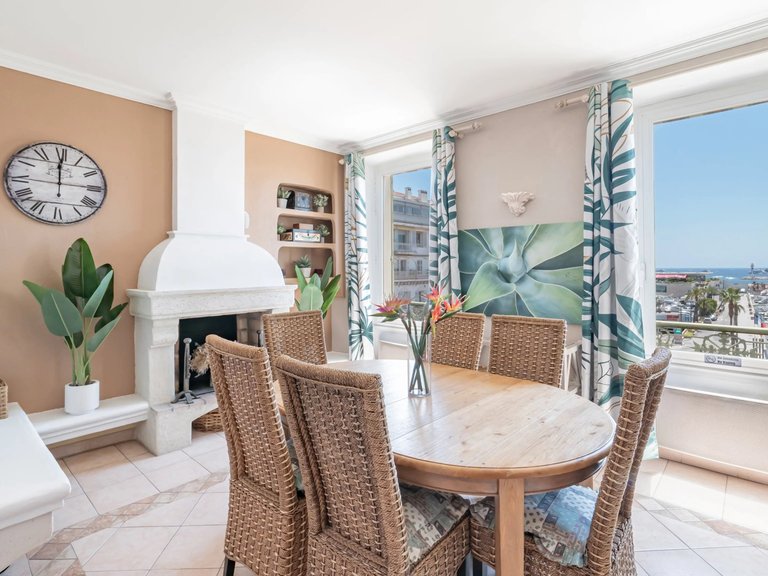Apartment for Sale in Cannes, Cannes Area 4