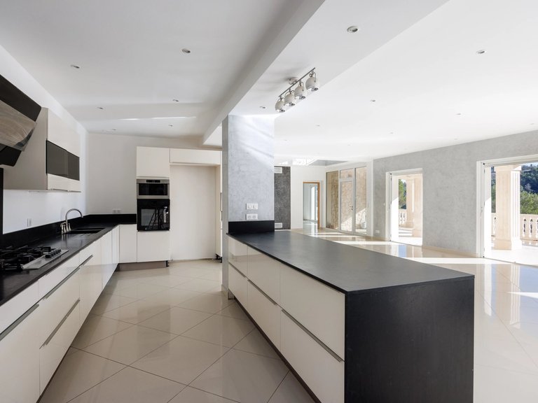 Villa for Sale in Vence, Vence, St. Paul Area 7