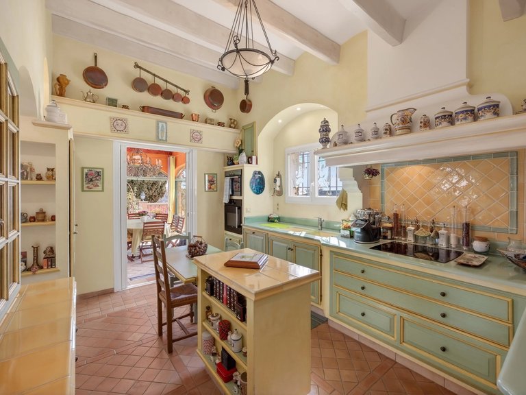 Villa for Sale in Vence, Vence, St. Paul Area 7
