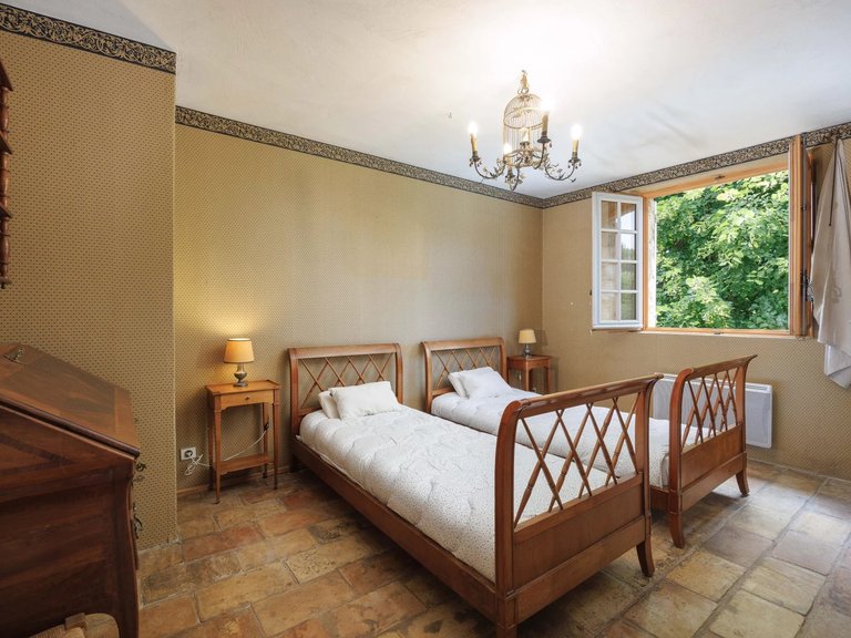 Villa for Sale in La Colle Sur Loup, Vence, St. Paul Area 12