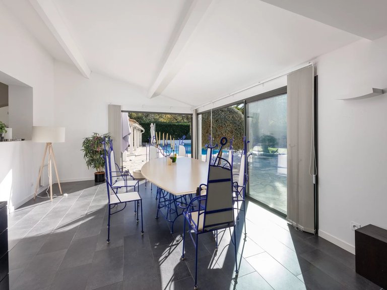 Villa for Sale in La Colle Sur Loup, Vence, St. Paul Area 8