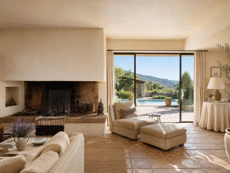 Villa for Sale in Tourrettes Sur Loup, Vence, St. Paul Area 12