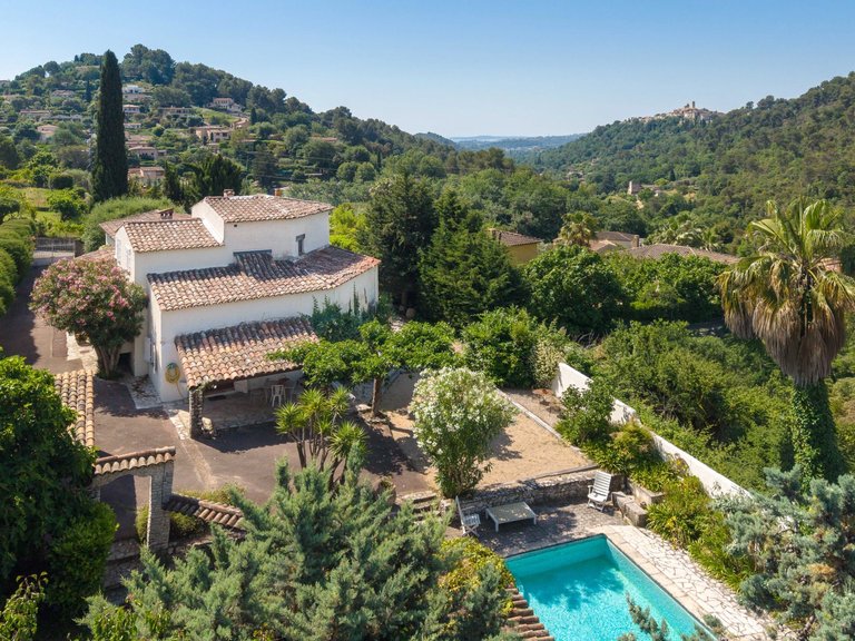 Villa for Sale in Vence, Vence, St. Paul Area 3