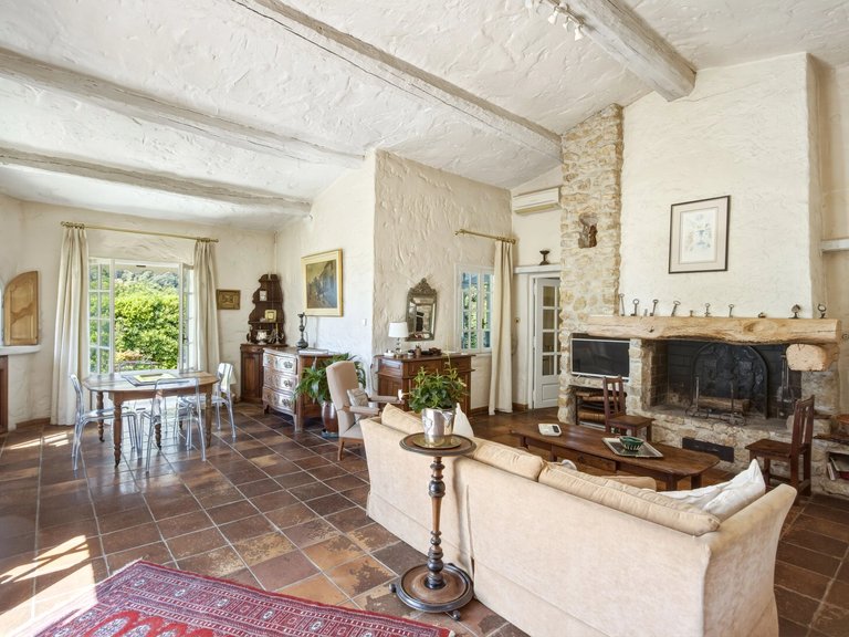 Villa for Sale in Vence, Vence, St. Paul Area 7