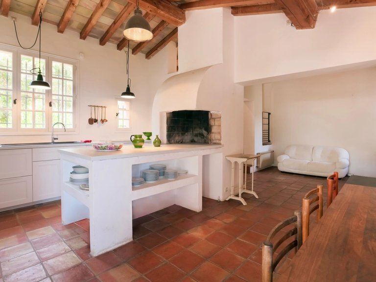 Villa for Sale in La Croix Valmer, St. Tropez, Grimaud Area 5