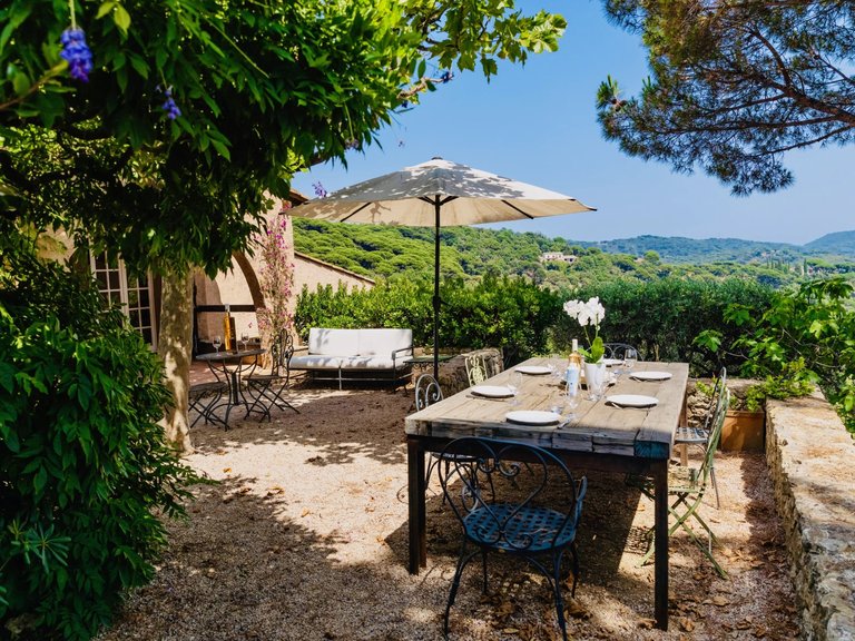 Villa for Sale in La Croix Valmer, St. Tropez, Grimaud Area 6
