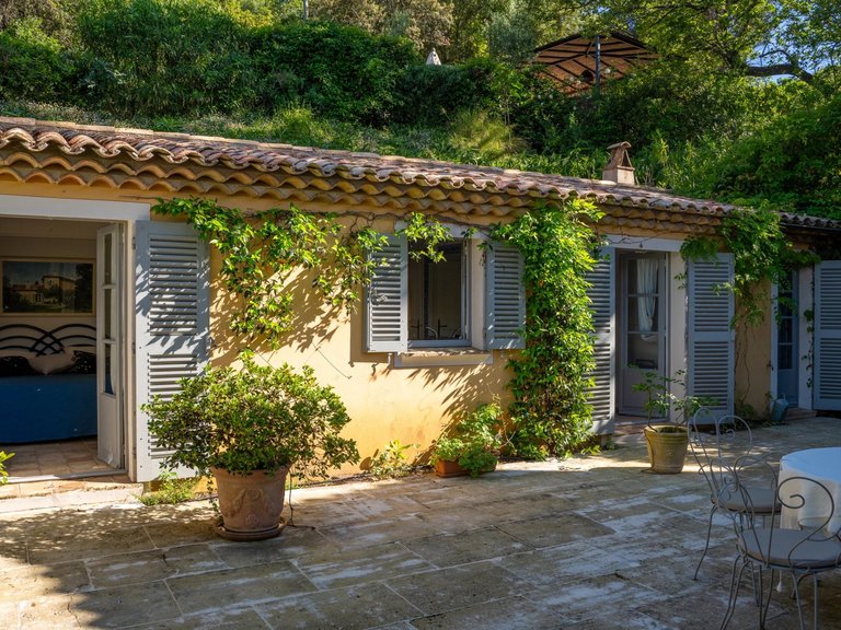 Villa for Sale in Gassin, St. Tropez, Grimaud Area 6