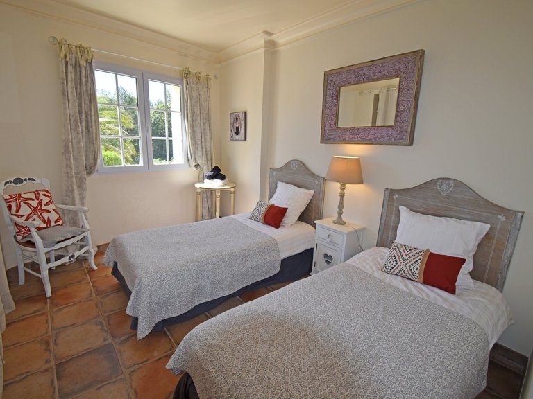 Villa for Sale in Le Rouret, Mougins, Valbonne, Grasse Area 18