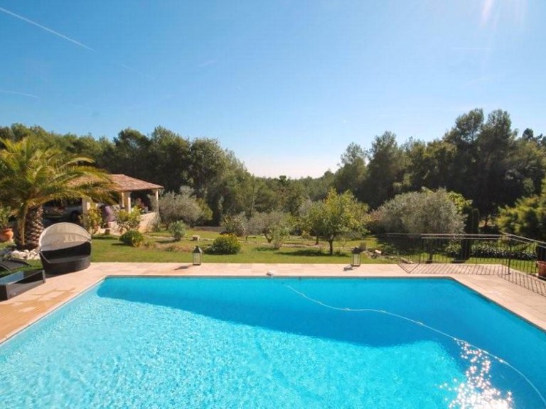 Villa for Sale in Le Rouret, Mougins, Valbonne, Grasse Area 3