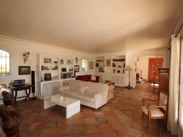 Villa for Sale in Le Rouret, Mougins, Valbonne, Grasse Area 6