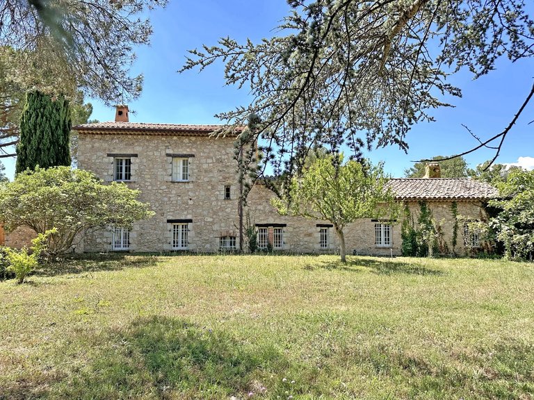 Villa for Sale in Le Rouret, Mougins, Valbonne, Grasse Area 2