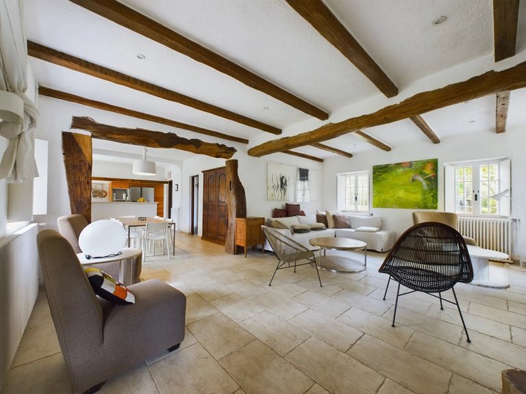 Villa for Sale in Le Rouret, Mougins, Valbonne, Grasse Area 12