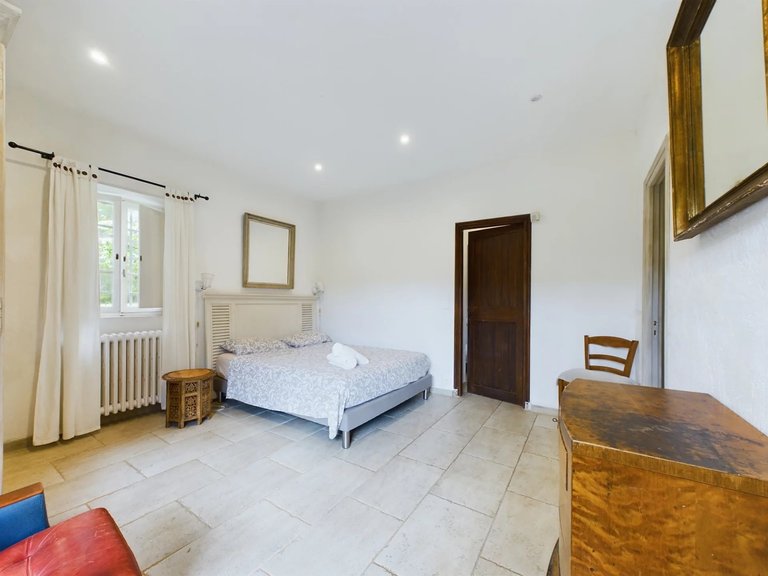 Villa for Sale in Le Rouret, Mougins, Valbonne, Grasse Area 18