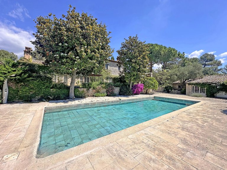 Villa for Sale in Le Rouret, Mougins, Valbonne, Grasse Area 3