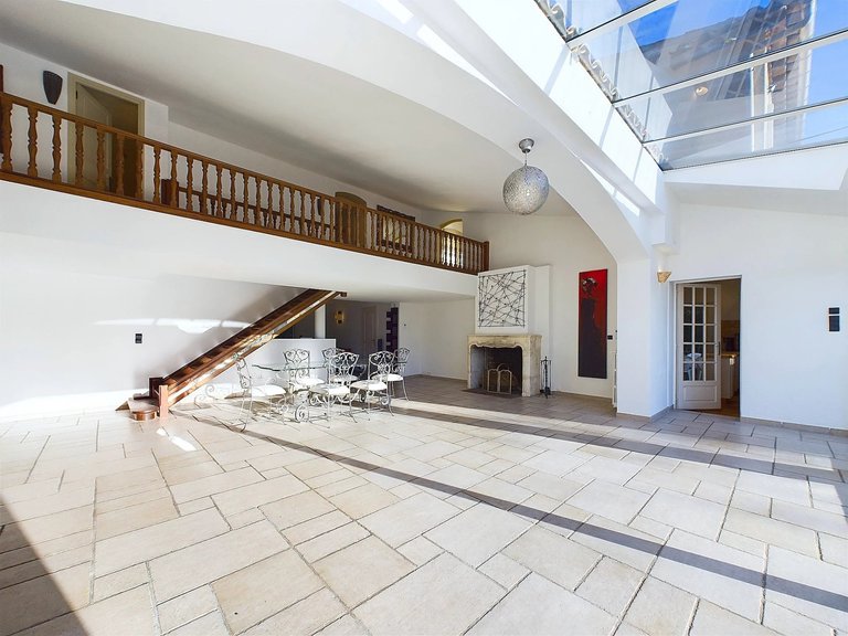Villa for Sale in Roquefort Les Pins, Mougins, Valbonne, Grasse Area 8