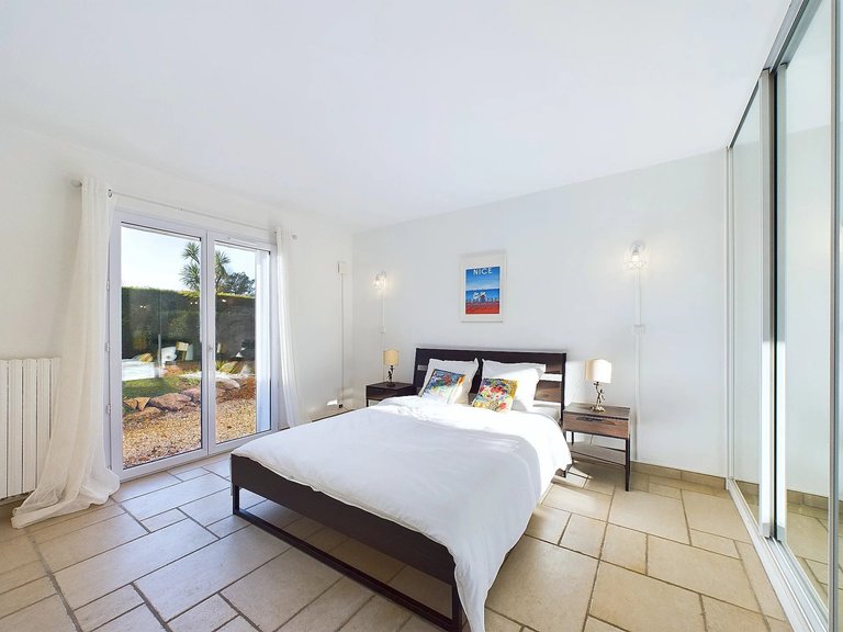 Villa for Sale in Roquefort Les Pins, Mougins, Valbonne, Grasse Area 9