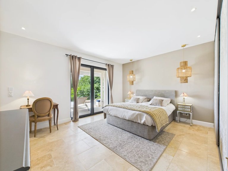 Villa for Sale in Roquefort Les Pins, Mougins, Valbonne, Grasse Area 12