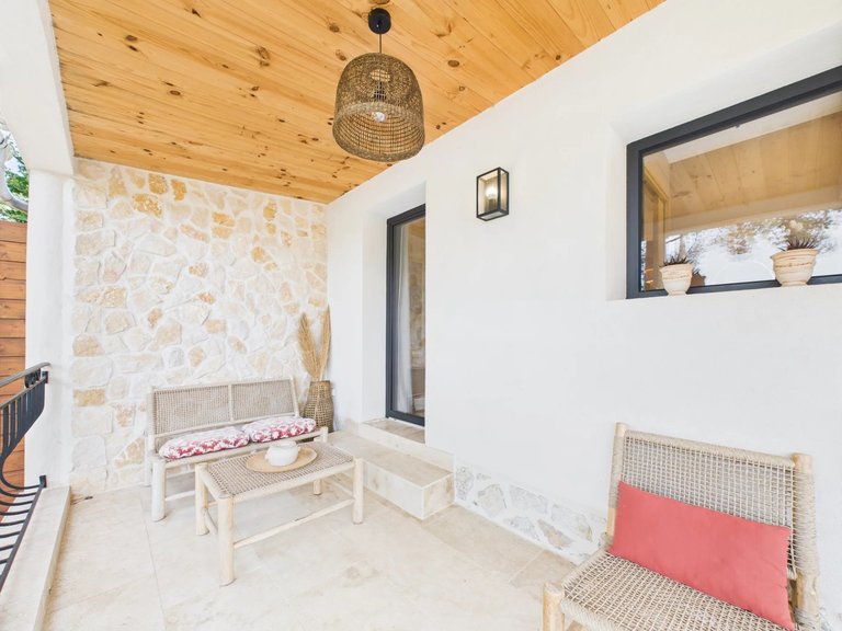 Villa for Sale in Roquefort Les Pins, Mougins, Valbonne, Grasse Area 20