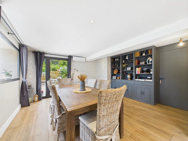 Villa for Sale in Roquefort Les Pins, Mougins, Valbonne, Grasse Area 9