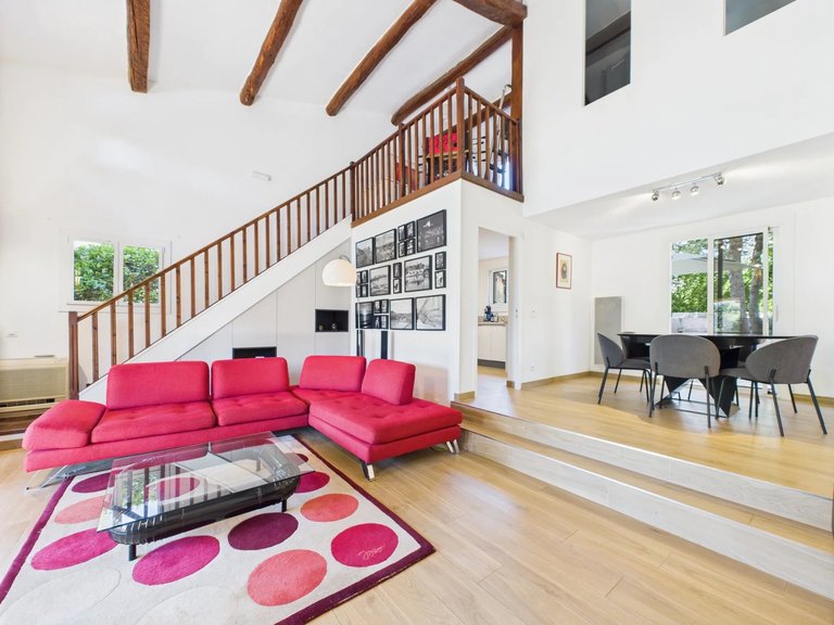 Villa for Sale in Valbonne, Mougins, Valbonne, Grasse Area 7
