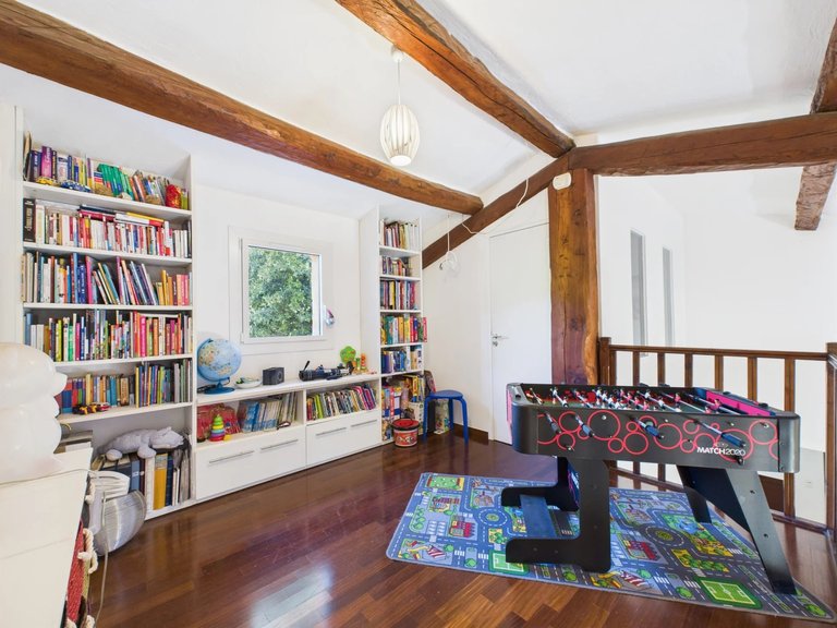 Villa for Sale in Valbonne, Mougins, Valbonne, Grasse Area 8