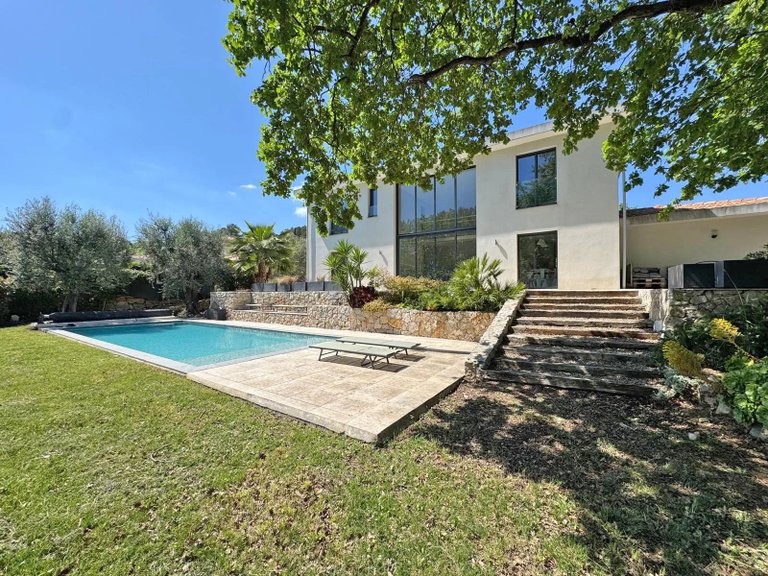 Villa for Sale in Roquefort Les Pins, Mougins, Valbonne, Grasse Area 2