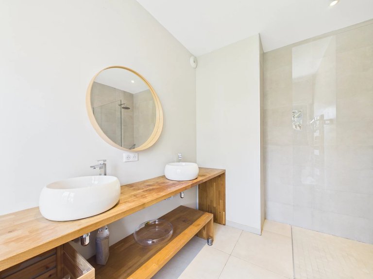 Villa for Sale in Roquefort Les Pins, Mougins, Valbonne, Grasse Area 12