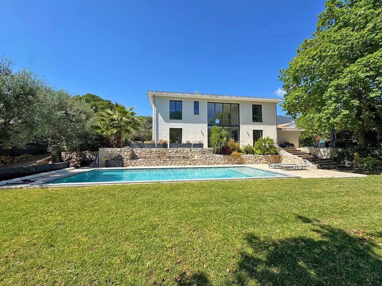 Villa for Sale in Roquefort Les Pins, Mougins, Valbonne, Grasse Area 5
