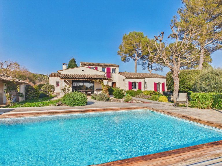 Villa for Sale in Roquefort Les Pins, Mougins, Valbonne, Grasse Area 1