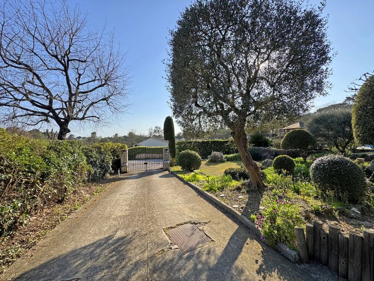 Villa for Sale in Roquefort Les Pins, Mougins, Valbonne, Grasse Area 2