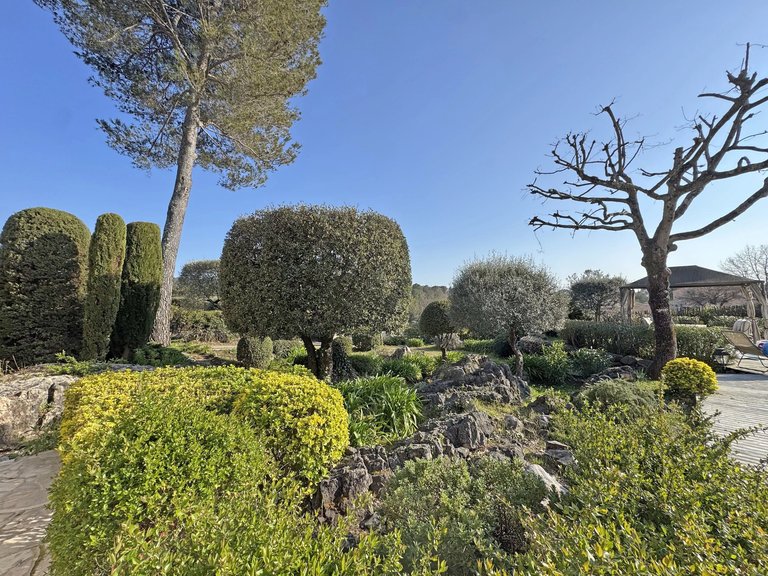 Villa for Sale in Roquefort Les Pins, Mougins, Valbonne, Grasse Area 15