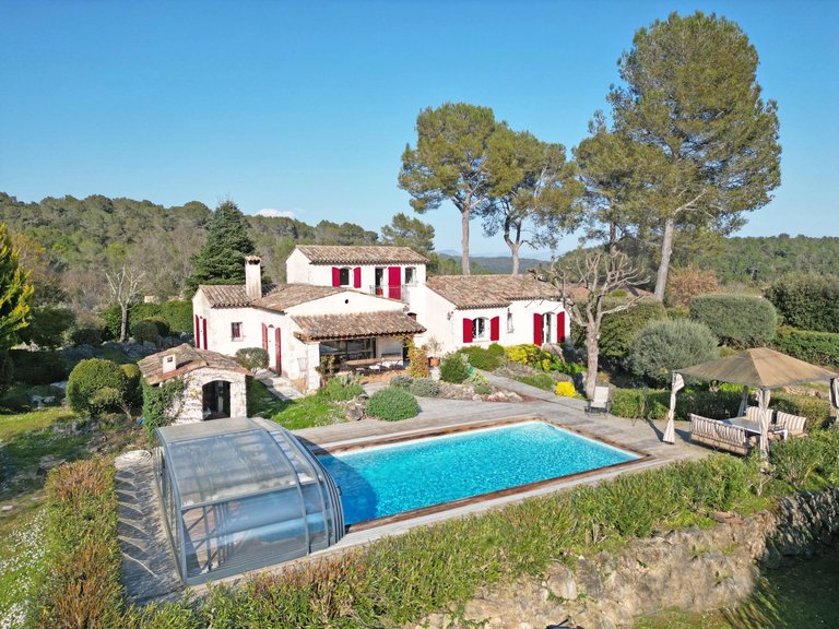Villa for Sale in Roquefort Les Pins, Mougins, Valbonne, Grasse Area 17