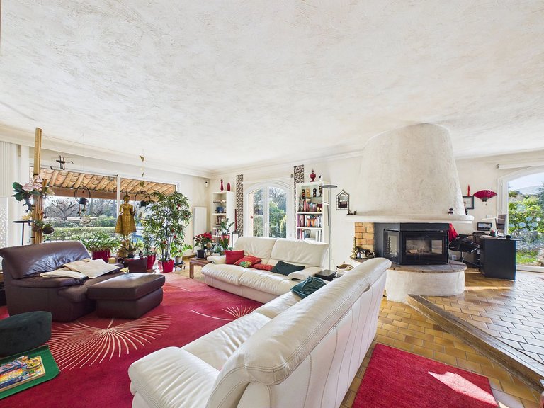 Villa for Sale in Roquefort Les Pins, Mougins, Valbonne, Grasse Area 3