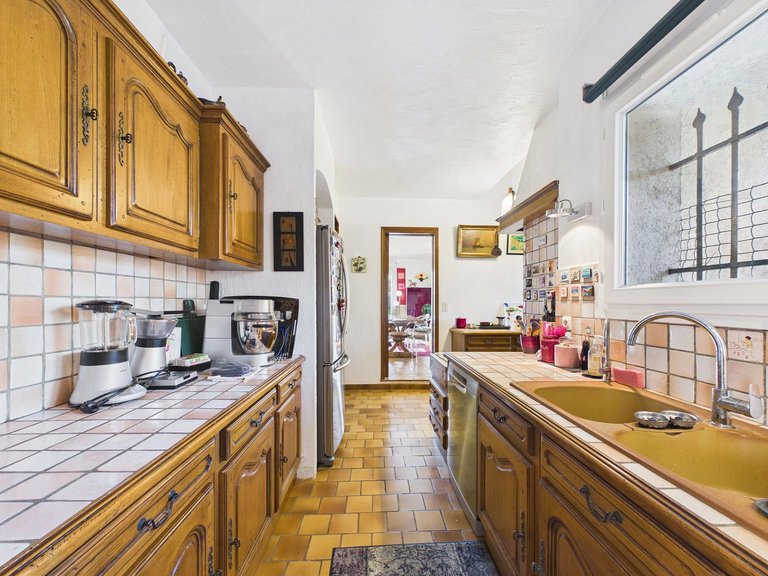 Villa for Sale in Roquefort Les Pins, Mougins, Valbonne, Grasse Area 8