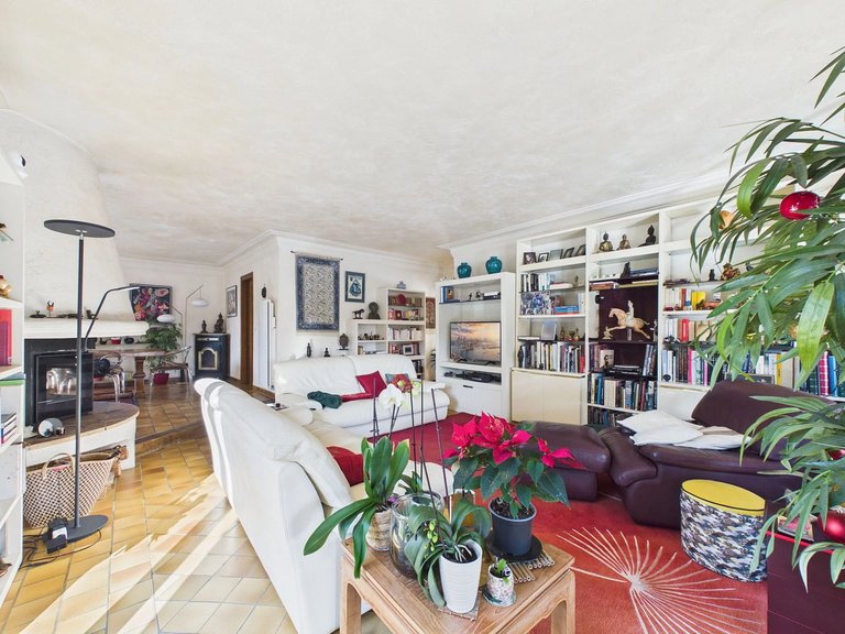 Villa for Sale in Roquefort Les Pins, Mougins, Valbonne, Grasse Area 9